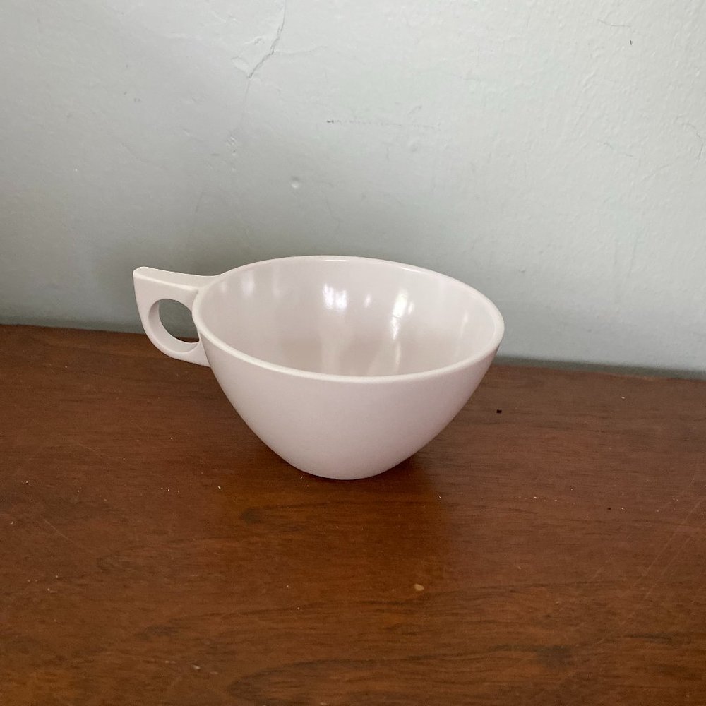 Vintage Newport Melamine White Coffee Cup